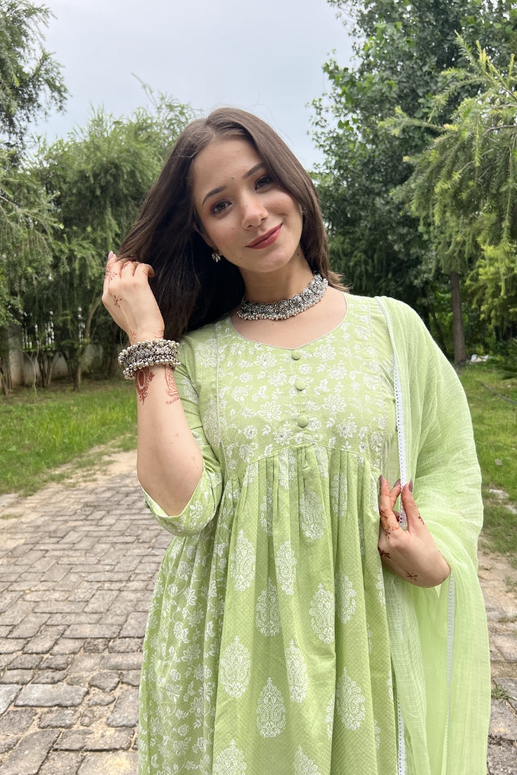 Green Flared Block Printed Suit (Set of 3)