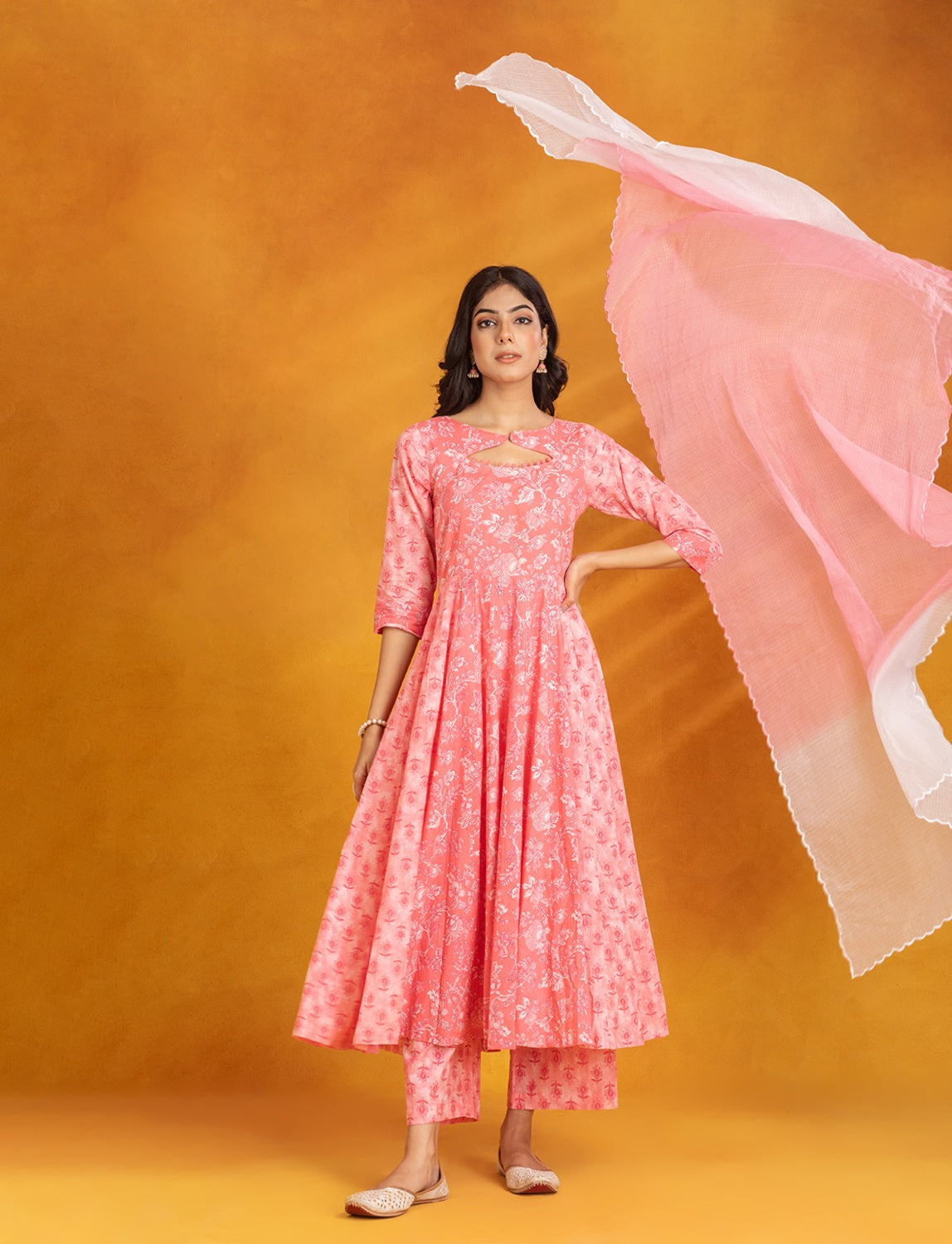 Pink Cotton Suit with Potli Button Detailing (Set of 3)