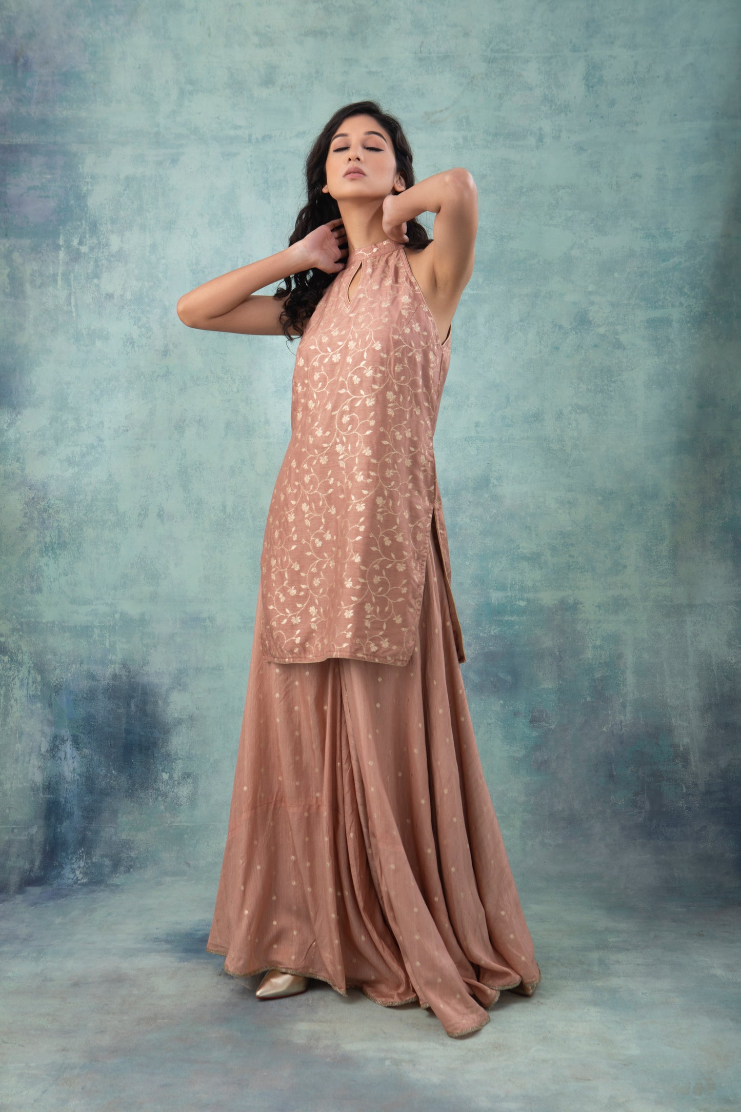 Rose Gold Banarsi Dola Silk Sharara Suit (Set of 3)