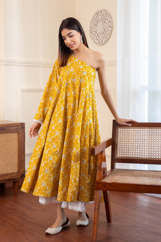 One shoulder Yellow Cotton Kurta with Palazzo (Set of 2)